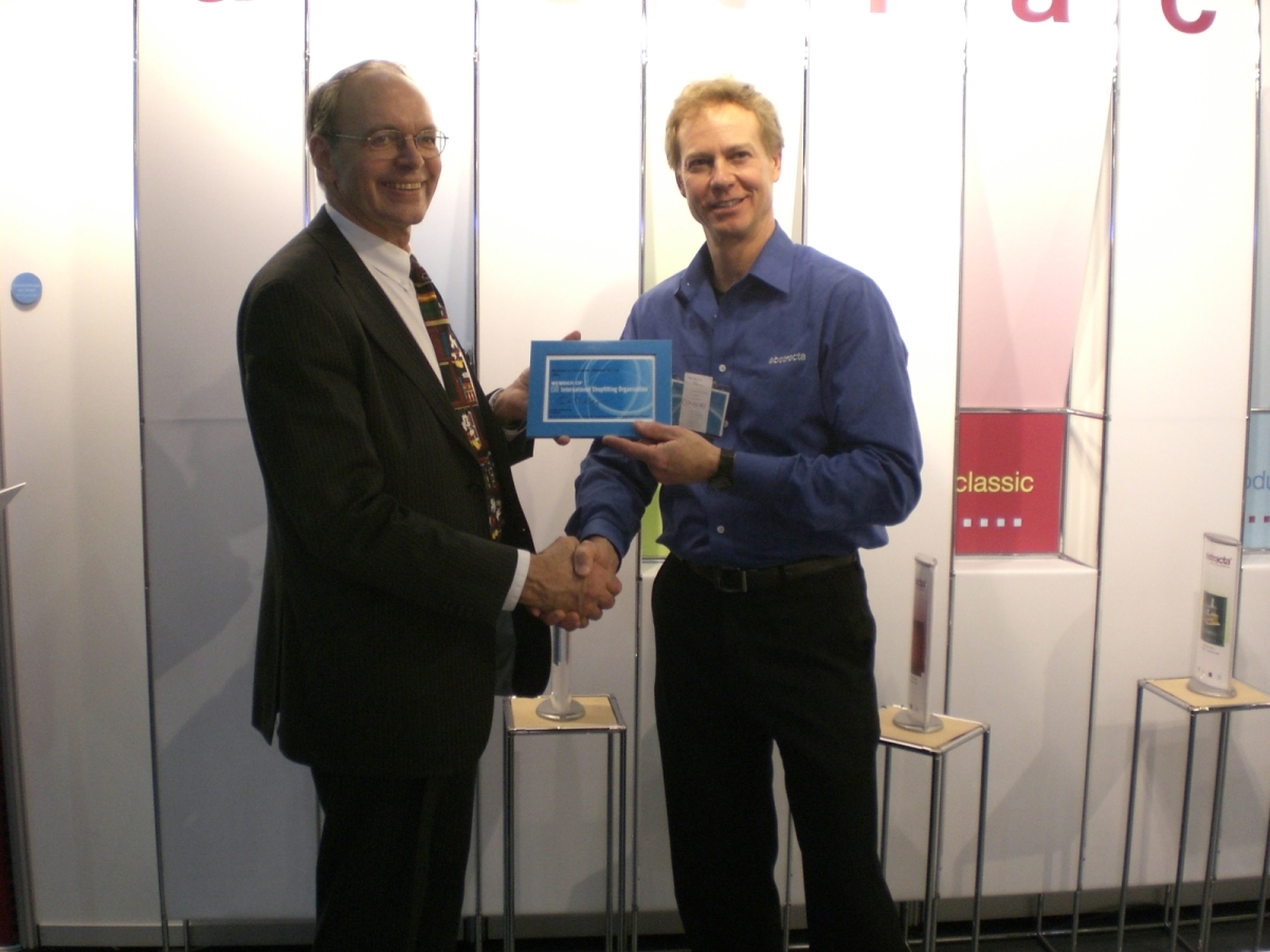 Roger Lepley, A.R.E member of Abstracta USA receive his ISO member diploma from ISO secretary Preben Bailey.